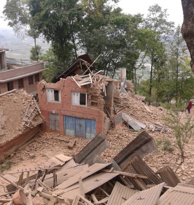 Nepal-Eartquake-house-collapsed