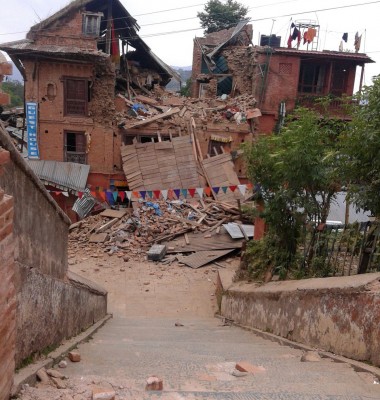 Nepal-Eartquake-picture-village-damage